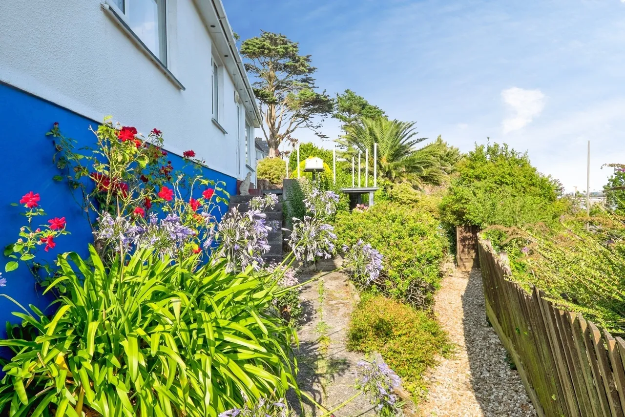 Harbour View Crescent, Penzance, TR18, photo 12