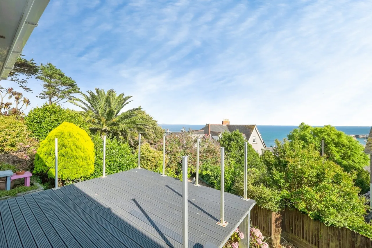 Harbour View Crescent, Penzance, TR18, photo 11