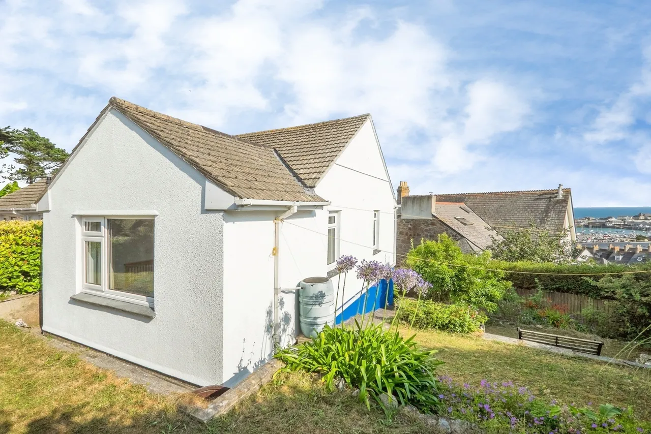 Harbour View Crescent, Penzance, TR18, photo 16