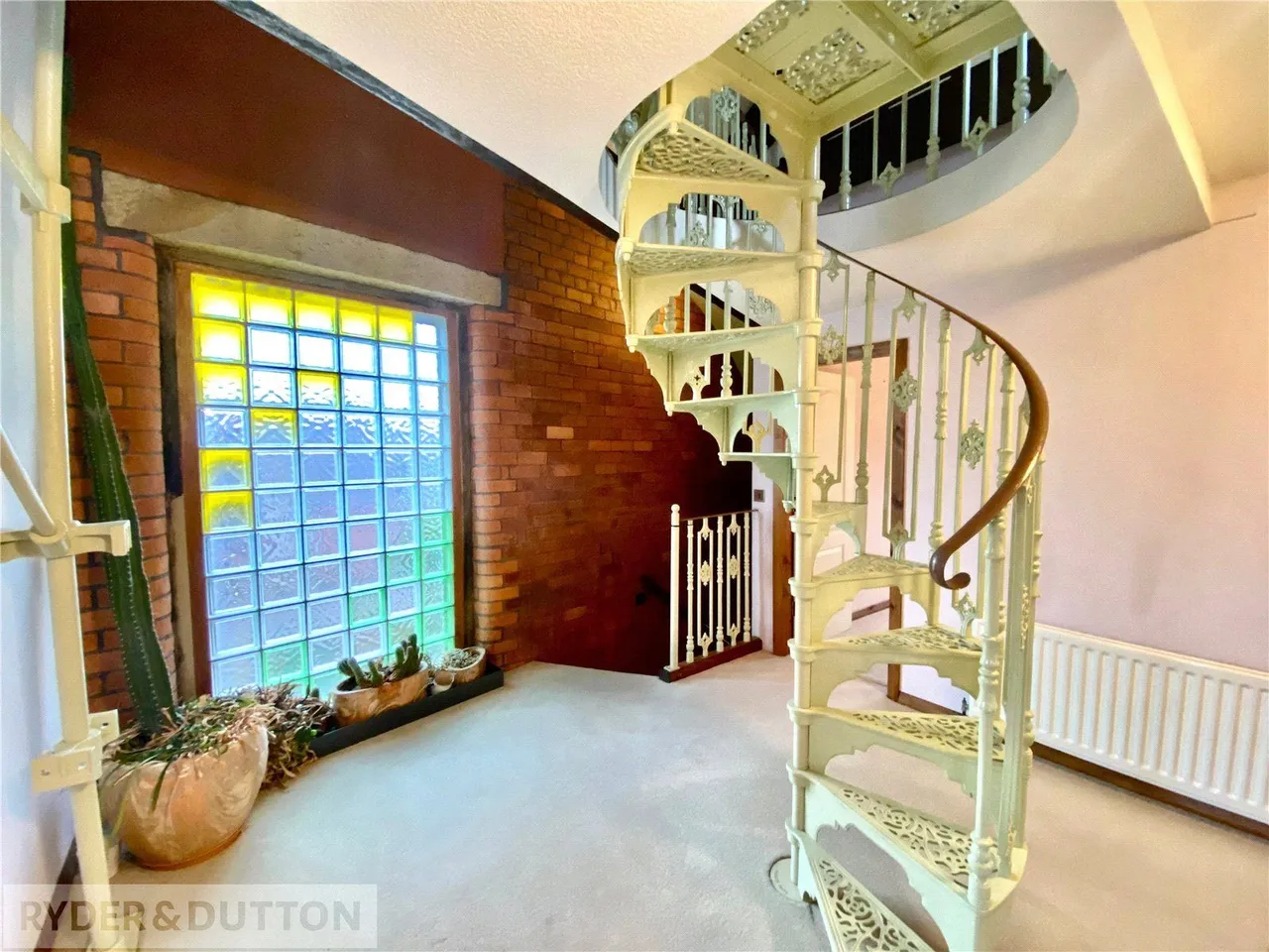 Castleton Road, Thornham, OL2, photo 6