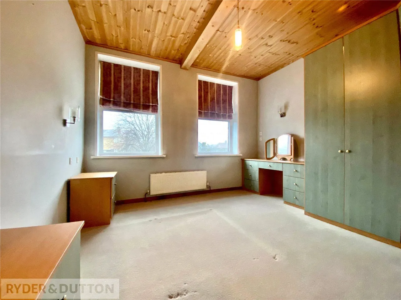 Castleton Road, Thornham, OL2, photo 10