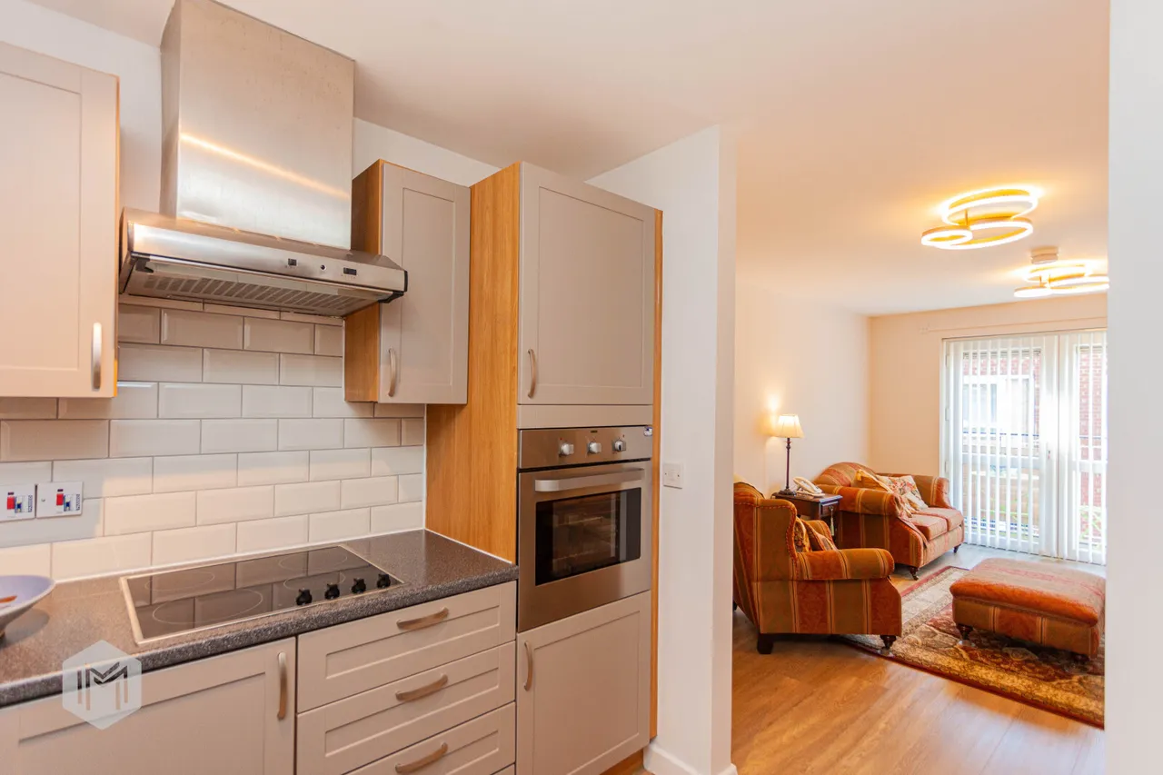 Manor Gardens Hough Fold Way, Bolton, BL2 3DR, photo 10