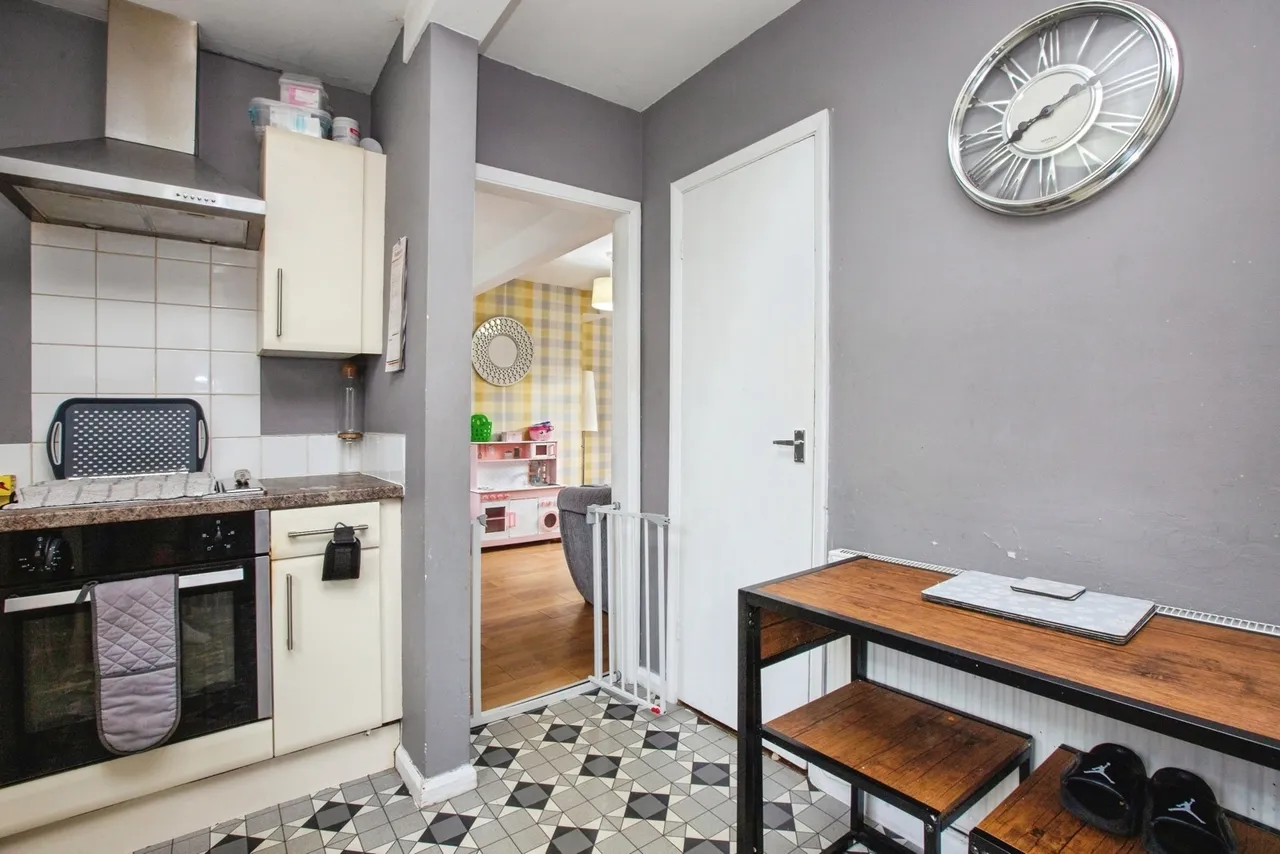 Ruskin Road, Mansfield, NG19, photo 9