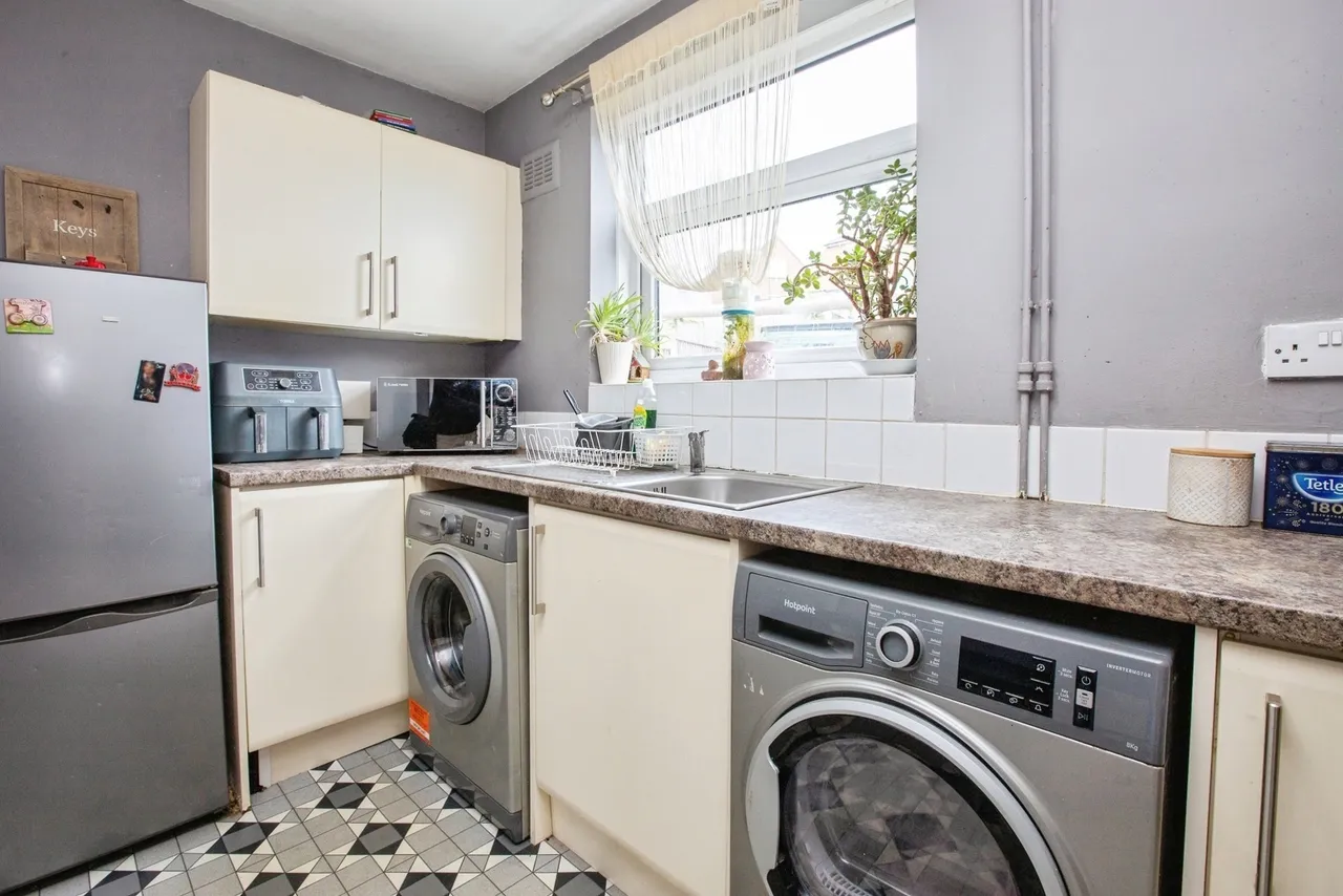 Ruskin Road, Mansfield, NG19, photo 3