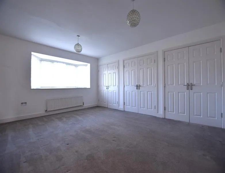 Redshank Drive, Macclesfield, photo 11