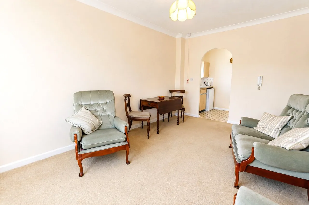 Mount Hermon Road, Woking, GU22, photo 5