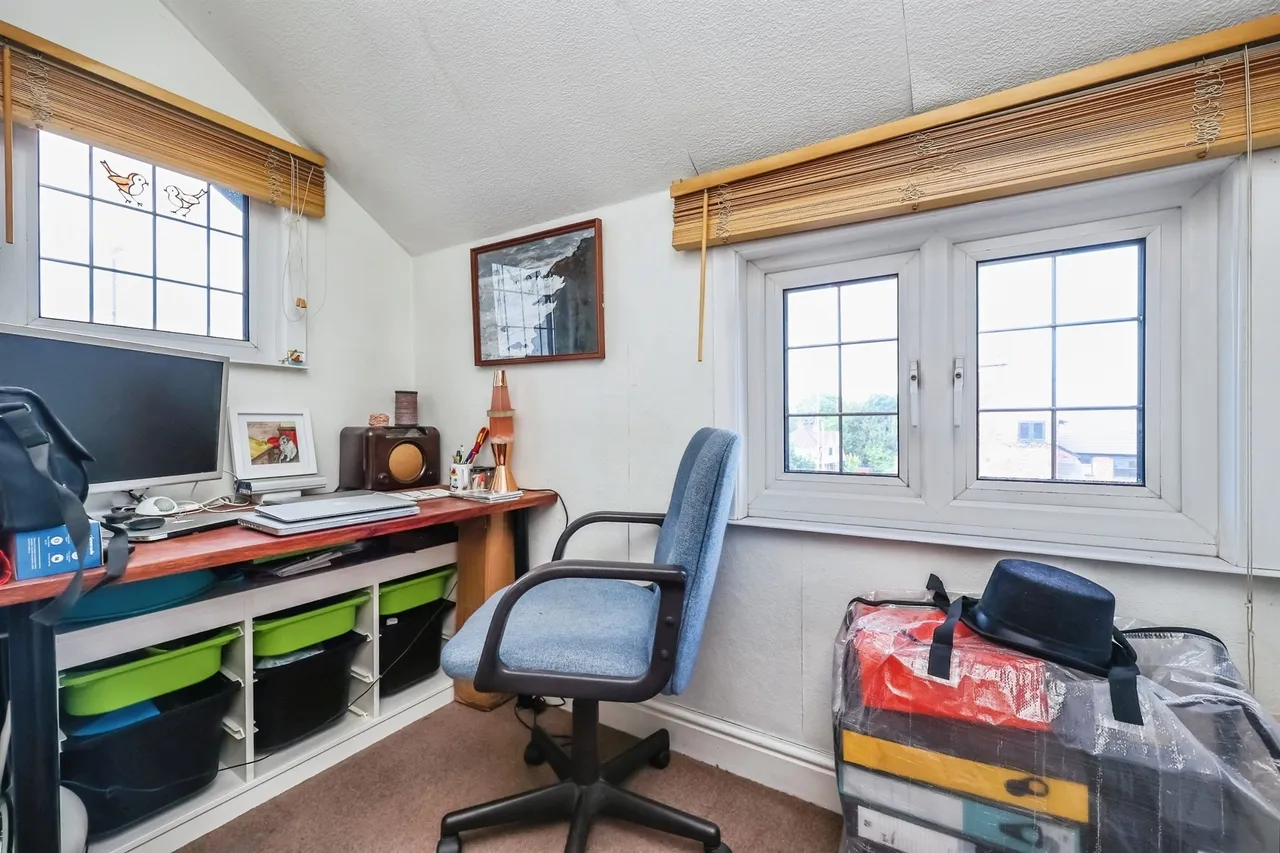 Little Hallam Hill, Ilkeston, DE7, photo 18