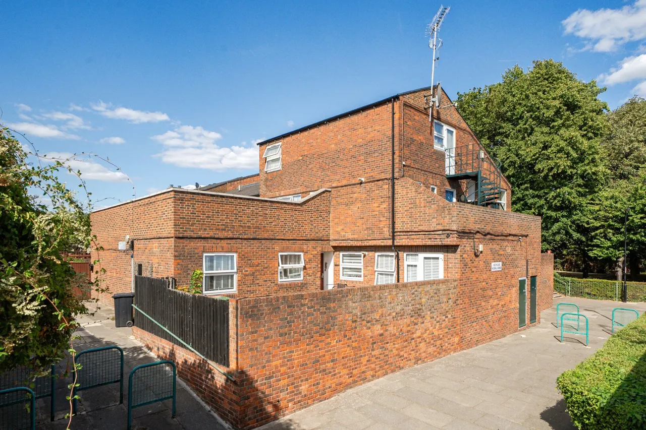 Ewart Road, SE23, photo 14