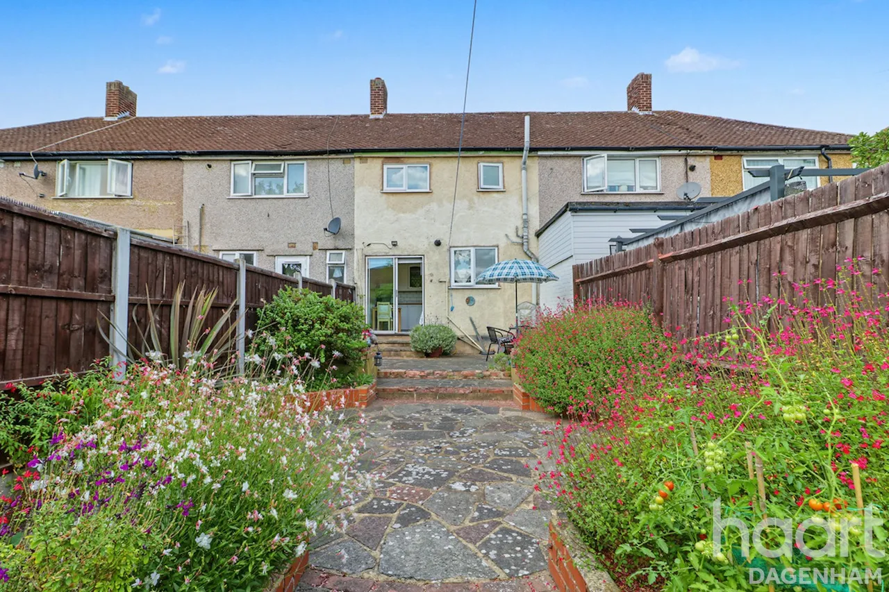 Bosworth Road, Dagenham, RM10, photo 8