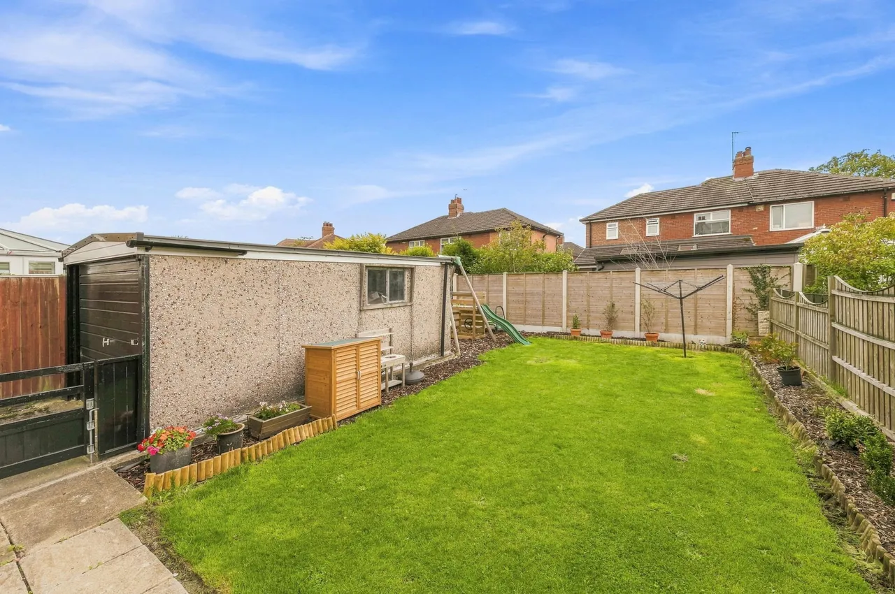 Lyndhurst Road, Scholes, LS15, photo 10