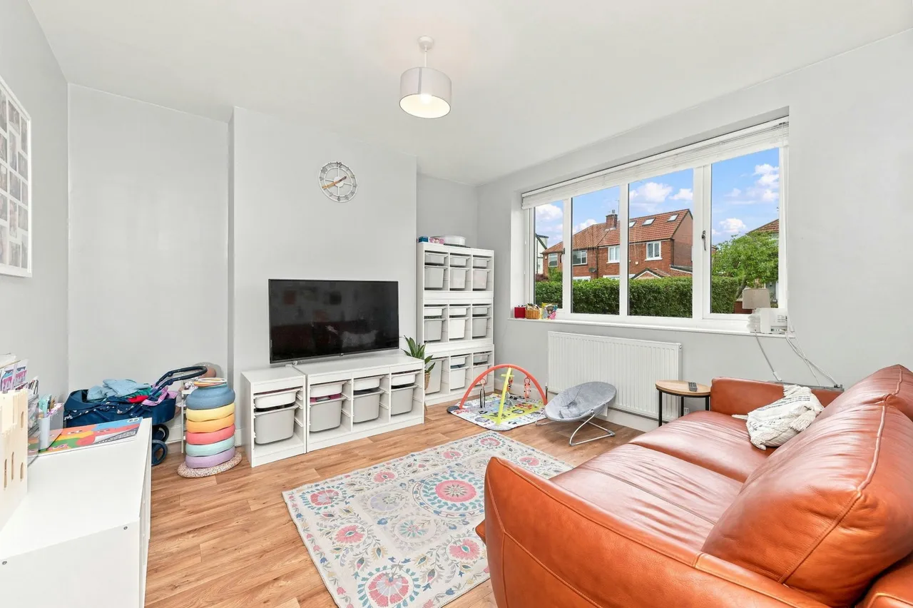 Lyndhurst Road, Scholes, LS15, photo 2