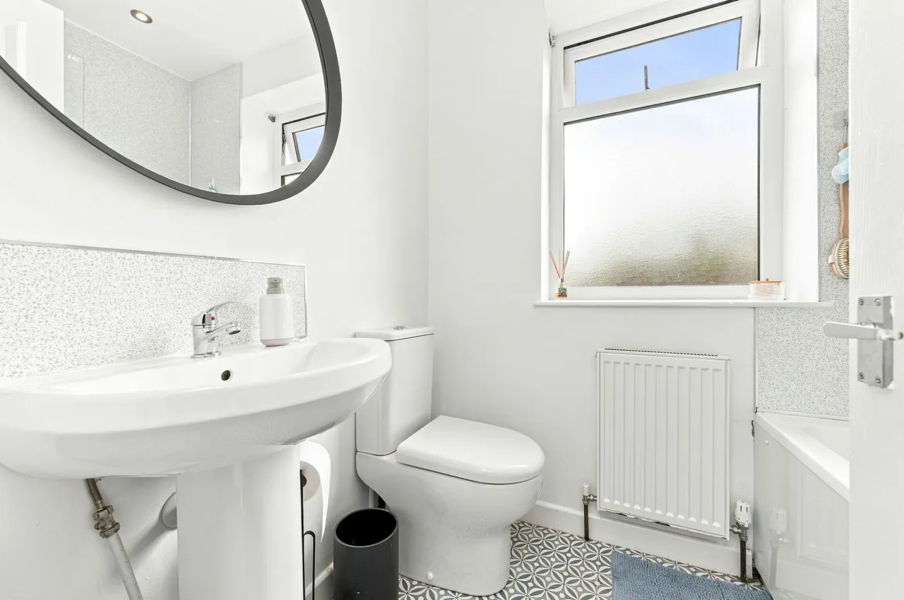Lyndhurst Road, Scholes, LS15, photo 9