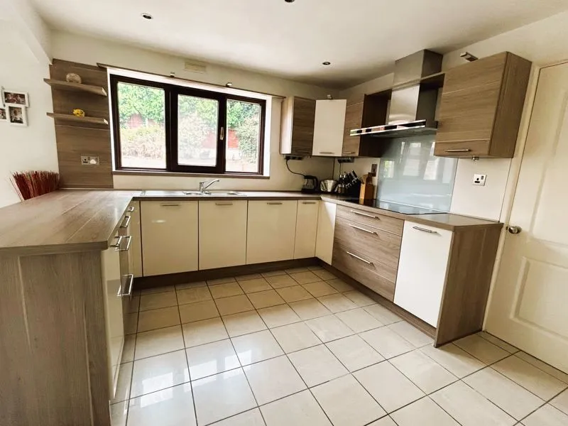 Swallowdale, Walsall Wood, WS9, photo 9