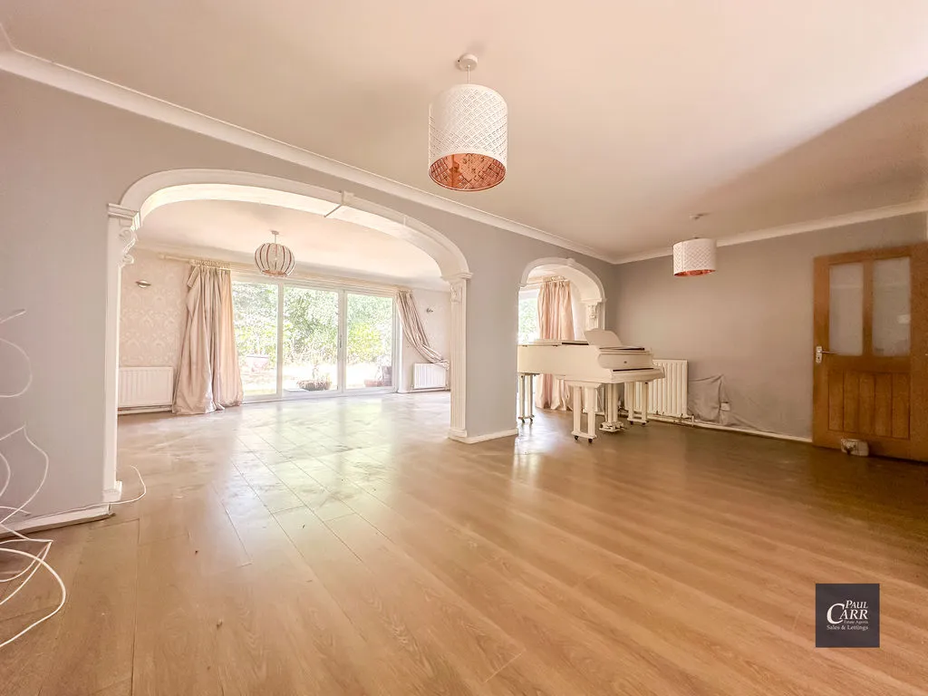 Thornhill Road, Streetly, B74, photo 3