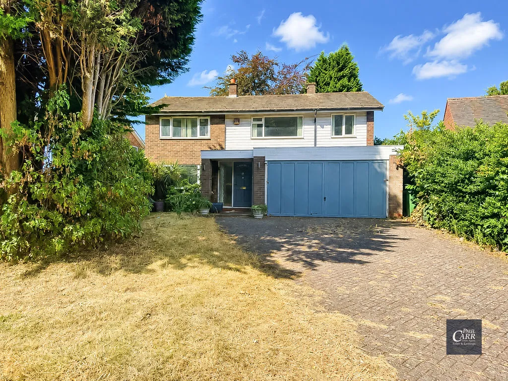 4 bed house for sale, Thornhill Road, Streetly, B74
