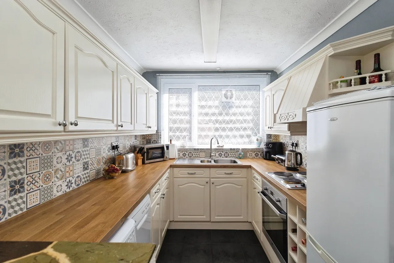 Elsdon Drive, Manchester, Greater Manchester, M18, photo 12