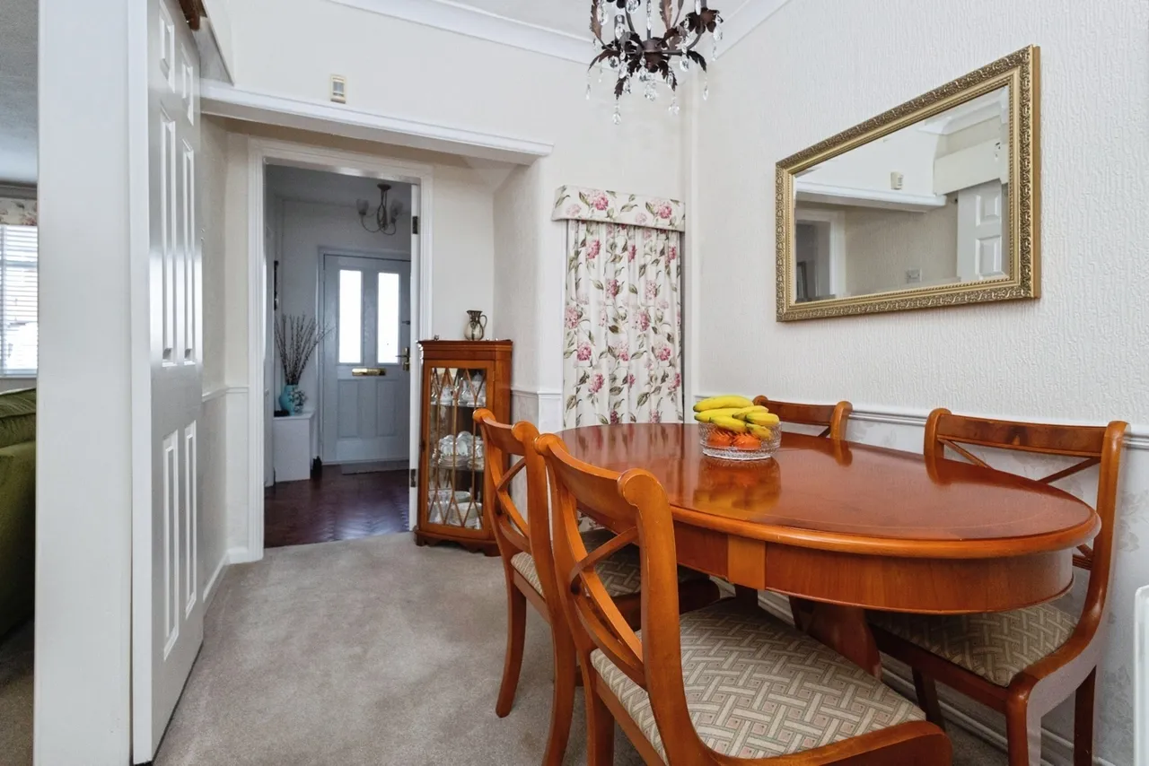 Elsdon Drive, Manchester, Greater Manchester, M18, photo 14