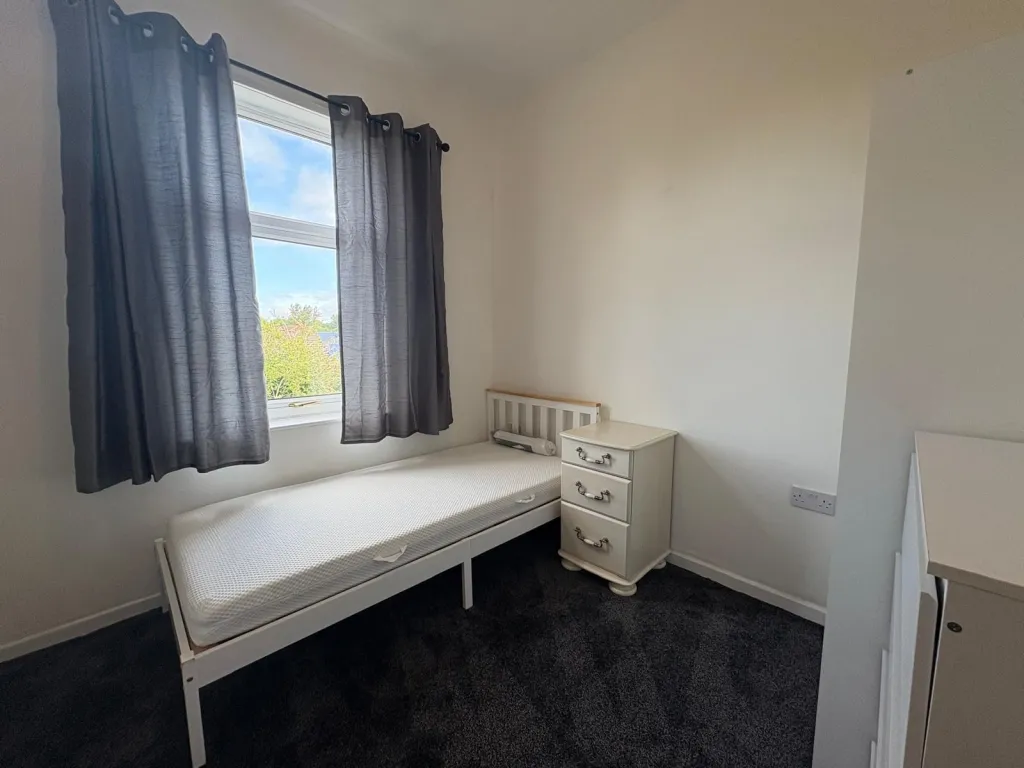 Meredith Street, Liverpool, L19, photo 7
