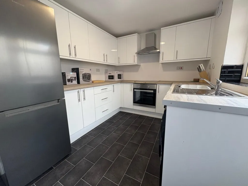 Meredith Street, Liverpool, L19, photo 6