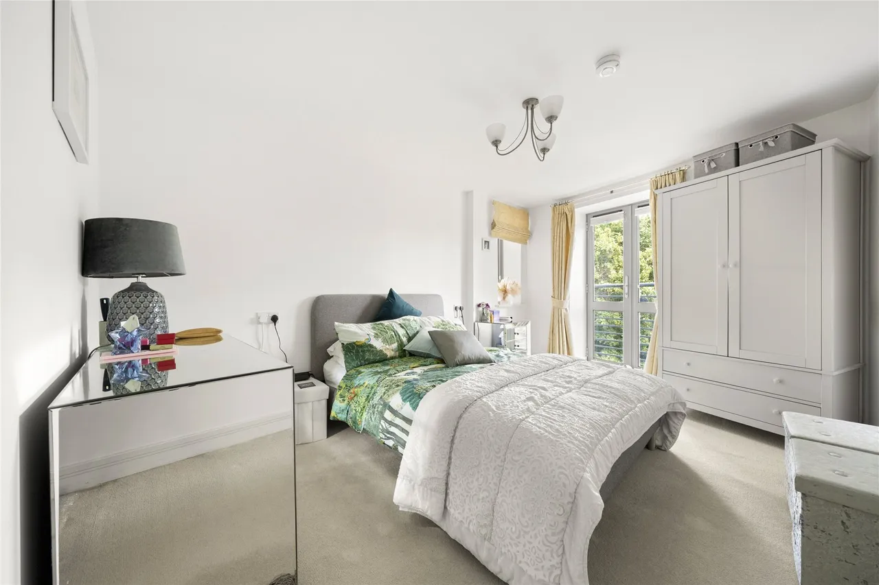 Oatlands Avenue, Weybridge, KT13, photo 7