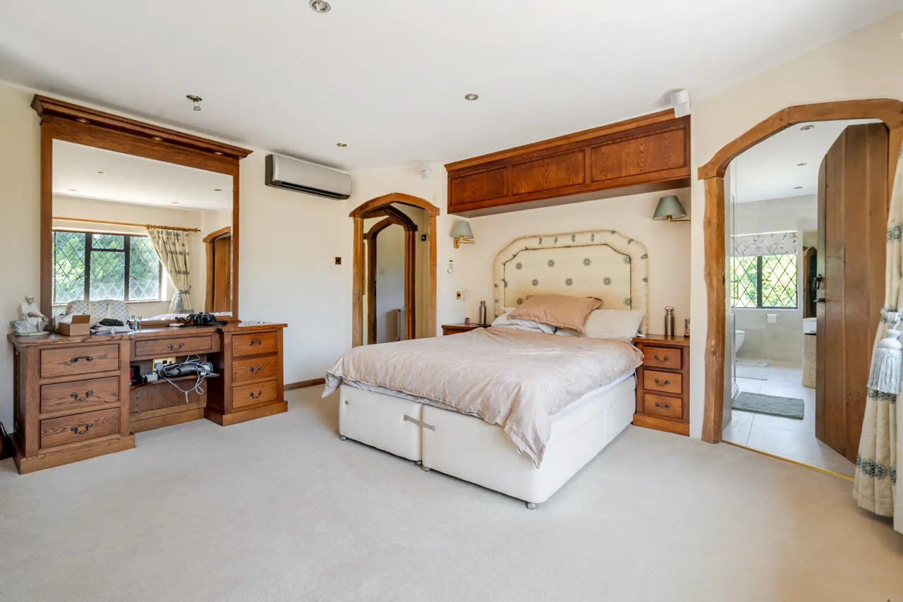 Gerrards Cross, Buckinghamshire, photo 44