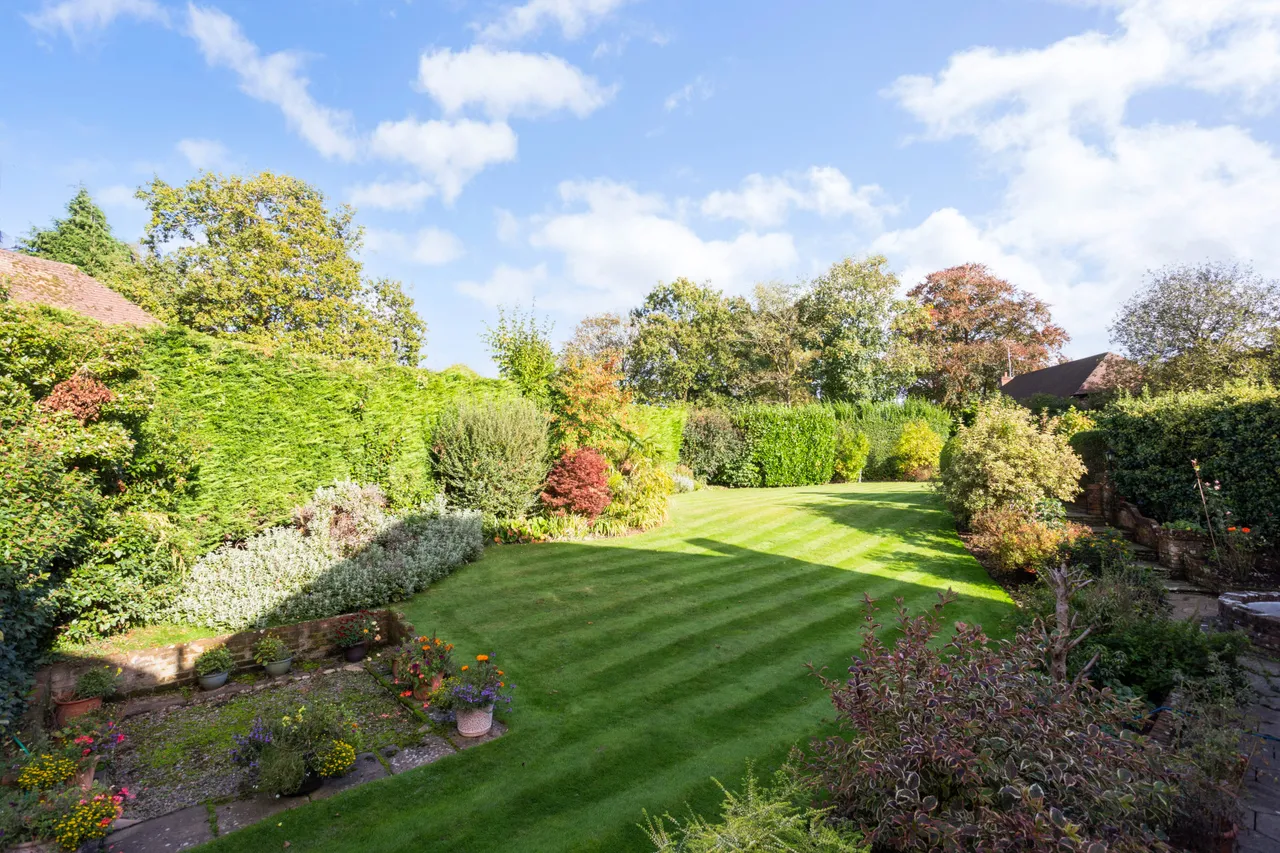 Gerrards Cross, Buckinghamshire, photo 6