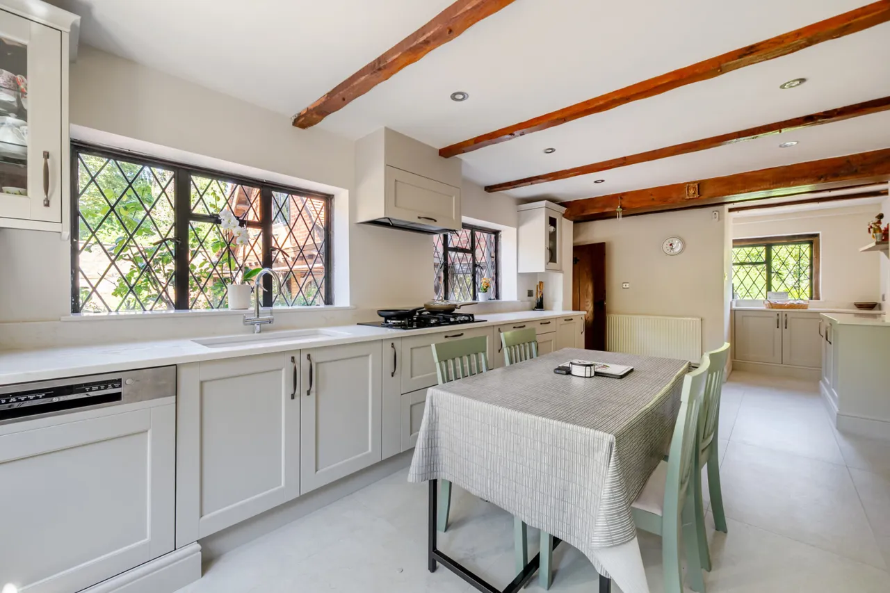 Gerrards Cross, Buckinghamshire, photo 22