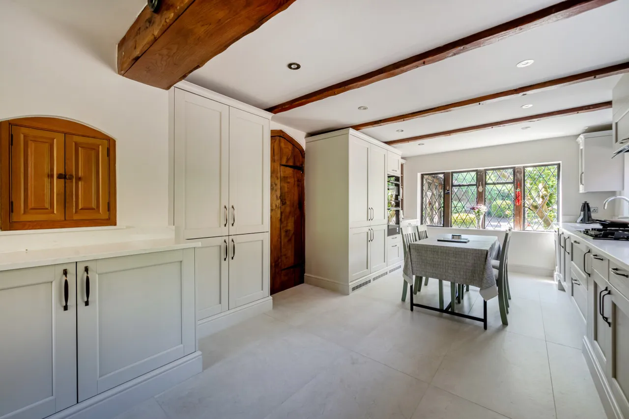 Gerrards Cross, Buckinghamshire, photo 21