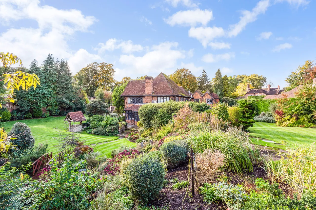 Gerrards Cross, Buckinghamshire, photo 14