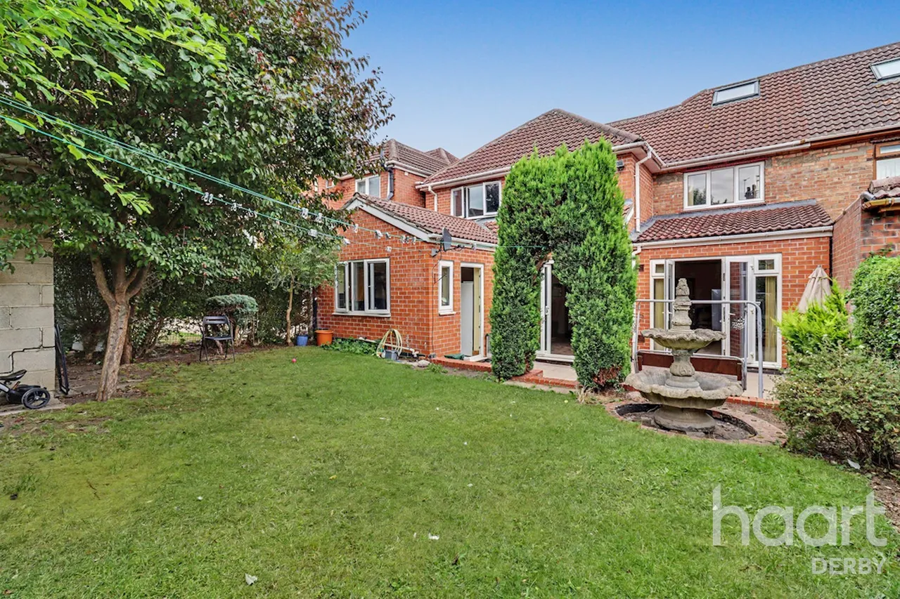 Fairfax Road, Derby, DE23, photo 3