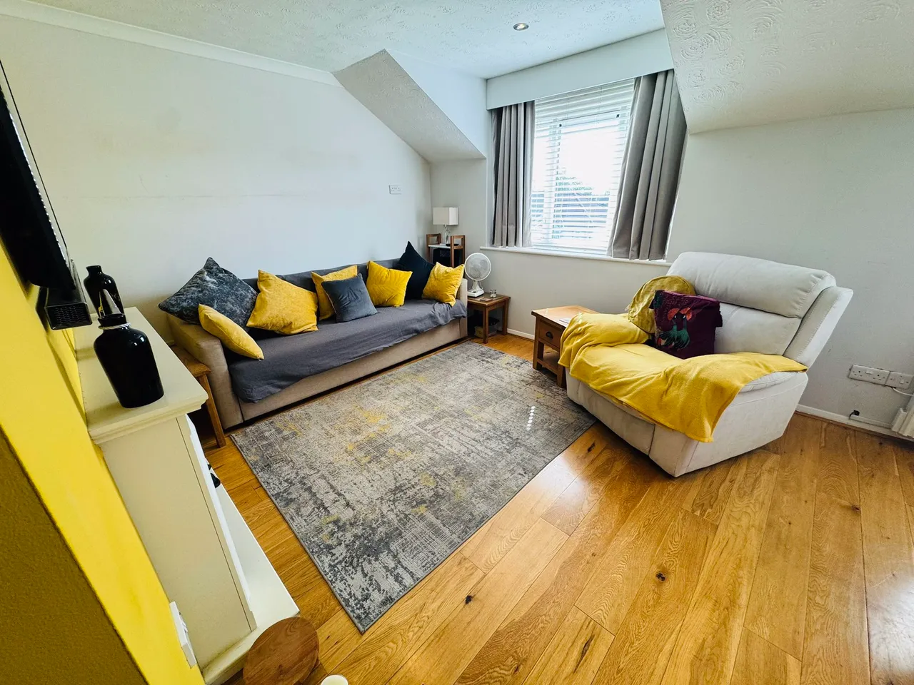 Eskdale Avenue, Northolt, UB5, photo 3