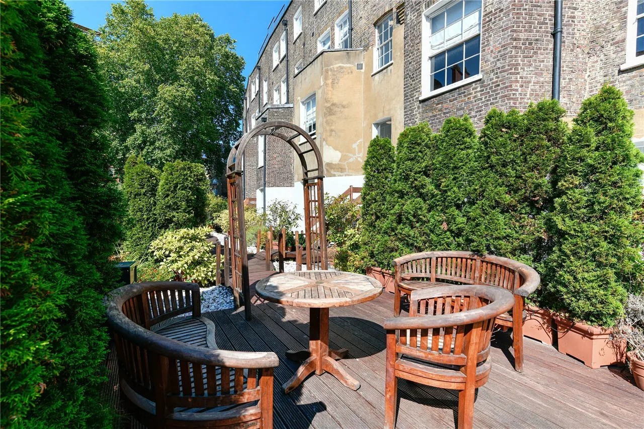 Cartwright Gardens, London, WC1H, photo 4