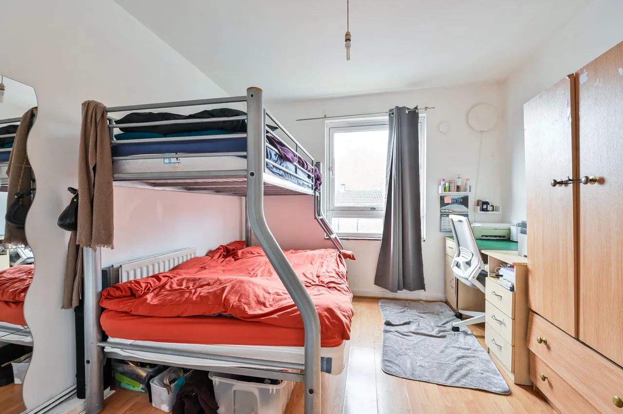 12 Broomfield House, Massinger Street, London, photo 7