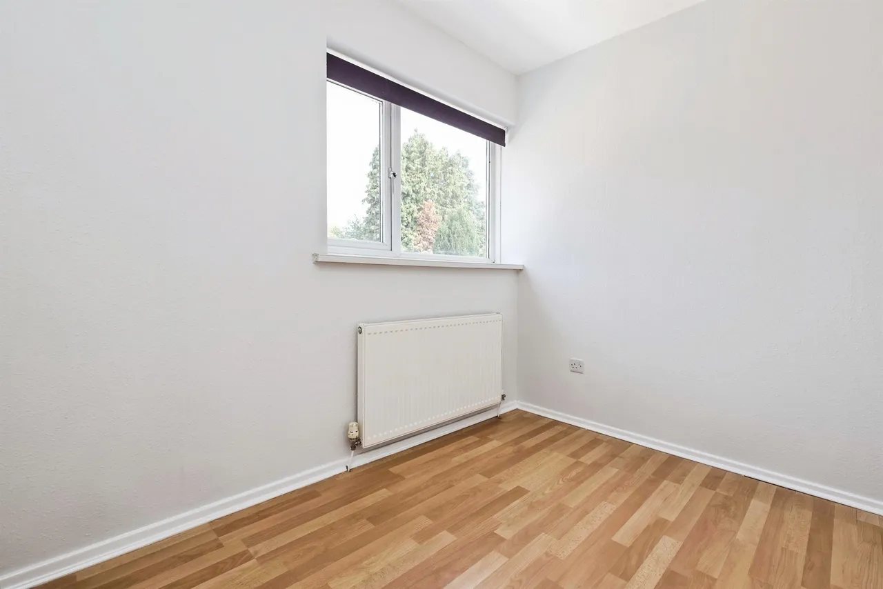 Middle Leasow, Quinton, B32, photo 12