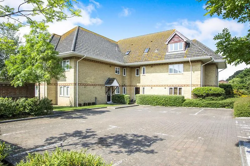 Lulworth Close, Poole, BH15, photo 8