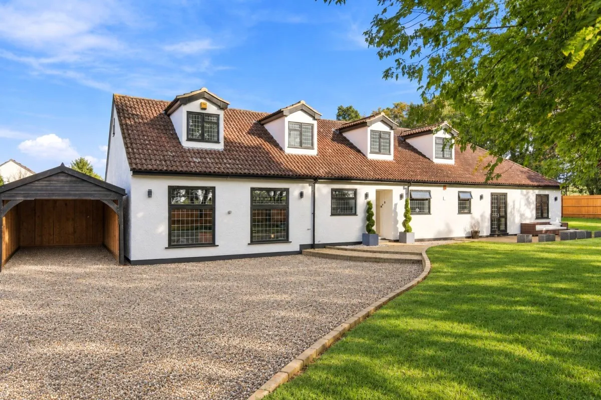 4 bed house for sale, with 4 bedrooms in Manuden, Bishop's Stortford, CM23