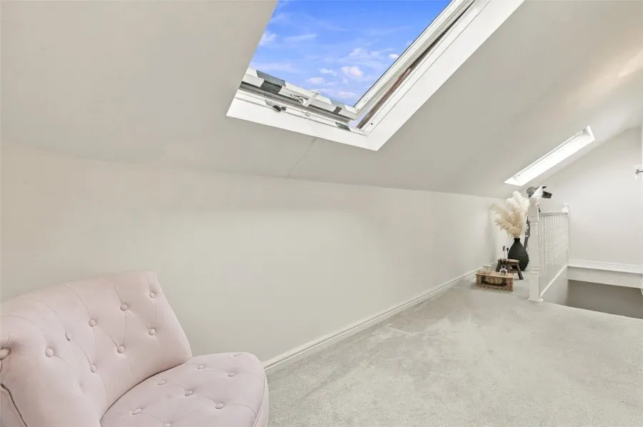 with 4 bedrooms in Manuden, Bishop's Stortford, CM23, photo 15