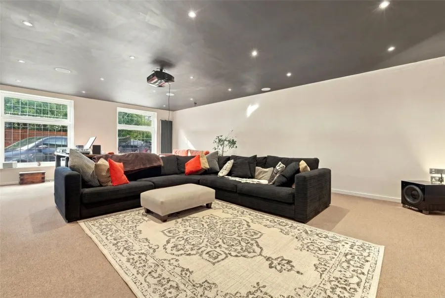 with 4 bedrooms in Manuden, Bishop's Stortford, CM23, photo 4