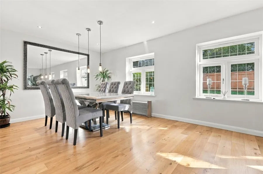 with 4 bedrooms in Manuden, Bishop's Stortford, CM23, photo 6