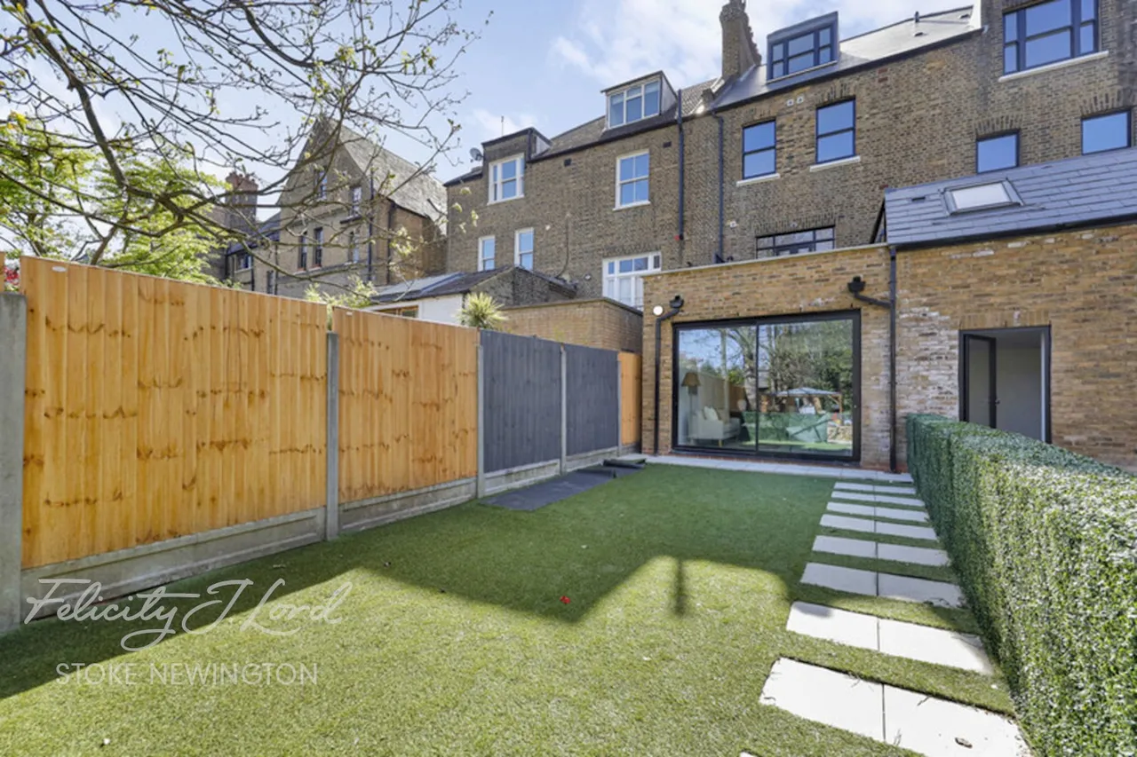 Hillmarton Road, London, N7, photo 42