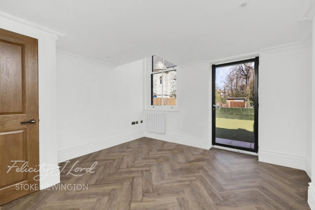 Hillmarton Road, London, N7, photo 8