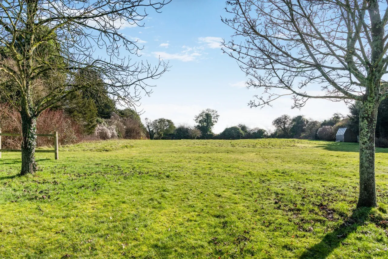Gunville Road, Winterslow, SP5, photo 2