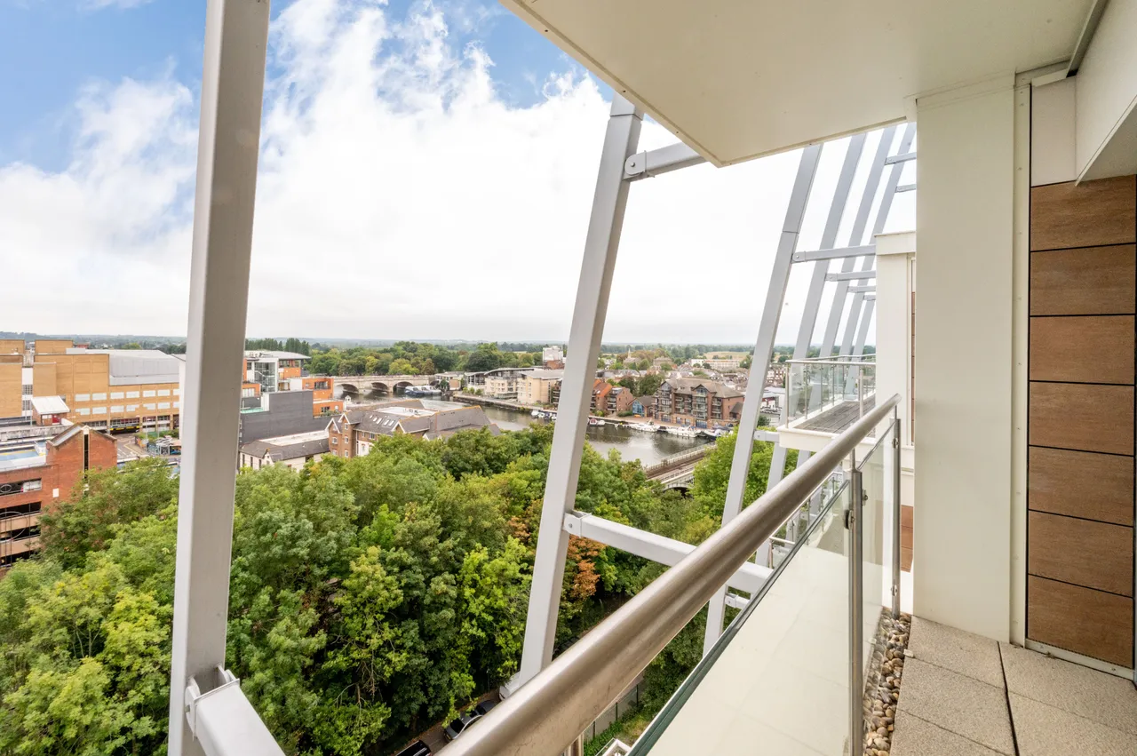 Flat 107, Admiralty Building, 17 Henry Macaulay Avenue, Kingston Upon Thames, photo 6