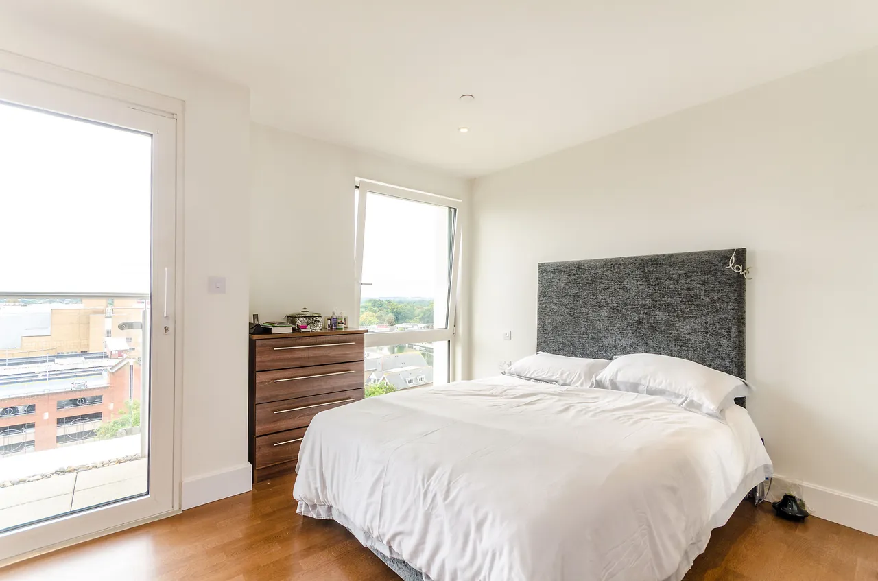 Flat 107, Admiralty Building, 17 Henry Macaulay Avenue, Kingston Upon Thames, photo 4