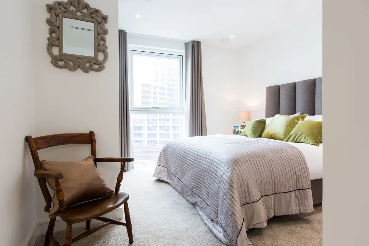 Flat 68, Haydn Tower, 50 Wandsworth Road, London, photo 8