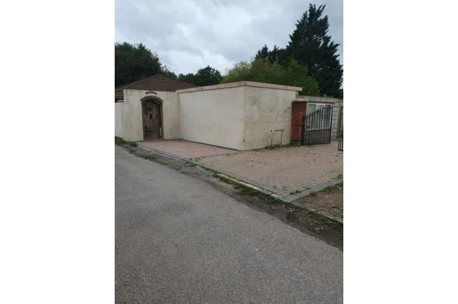 1 bed house for sale, Nine Mile Ride, Finchampstead, RG40
