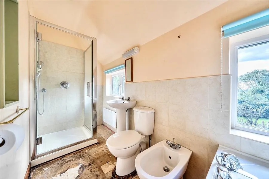 Bircher, Leominster, HR6, photo 19