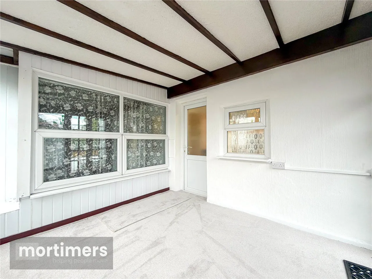 Shadsworth Road, Blackburn, BB1, photo 13