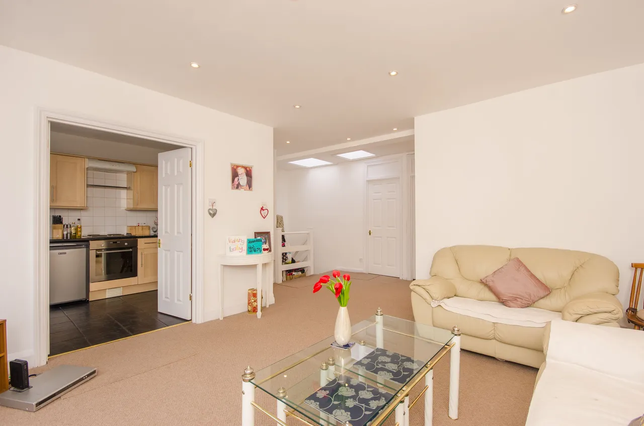 125e Holland Road, London, photo 7