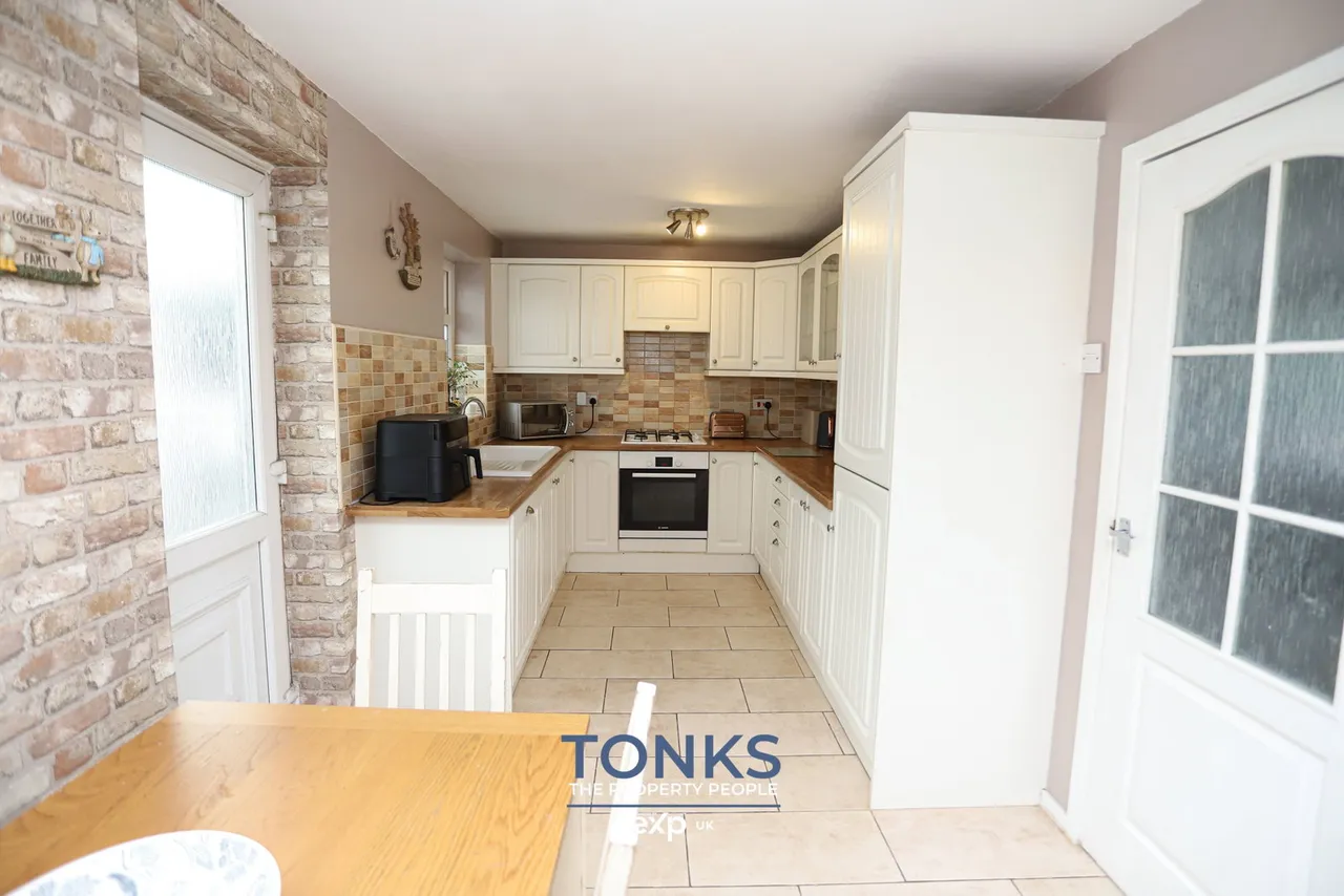 Brelades Close, Dudley, DY1 2UZ, photo 6